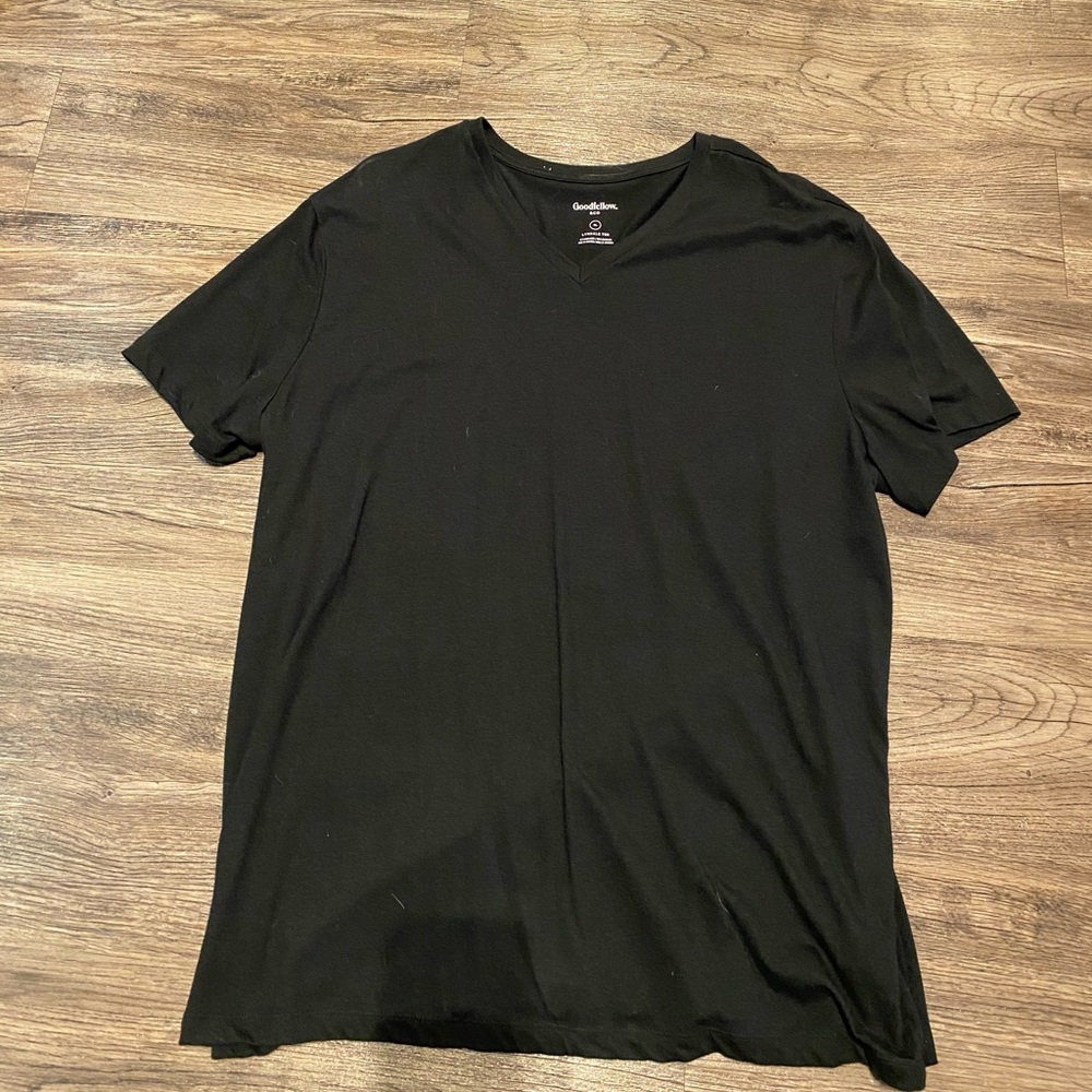 Black V Neck Tshirt